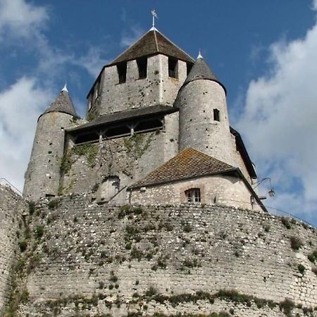Elegance Provinoise Aux Pieds Des Remparts Classe Provins Exterior photo